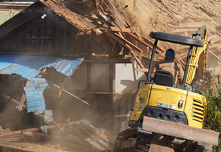 群馬の解体工事で騒音の苦情はどこに言う？前橋・高崎での適切な相談先と対処法