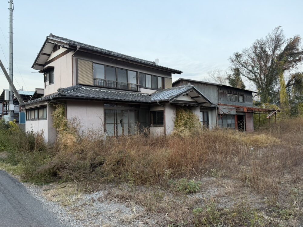 【前橋市】工務店様から依頼をいただいた木造住宅＆木造倉庫の解体工事